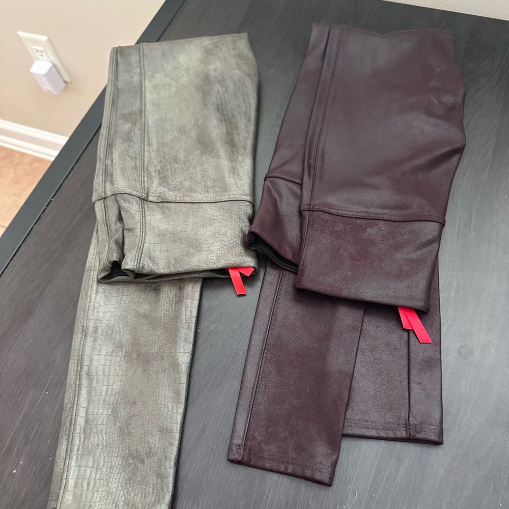 2 pairs Spanx faux leather leggings sold as set size M